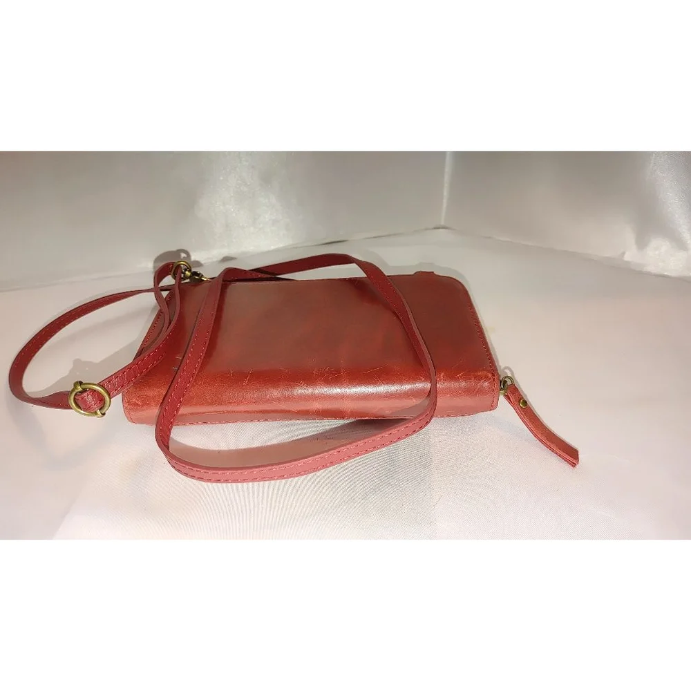 The Sak Iris Smart Phone Leather Crossbody